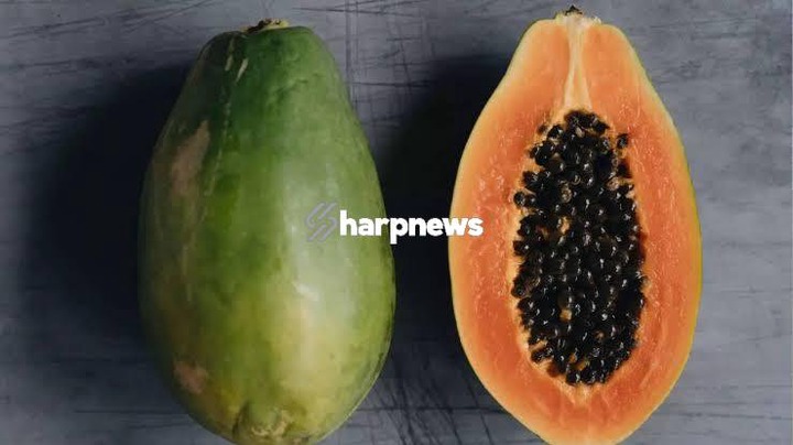 4 Benefits Of Eating Papaya On Empty Stomach Every Day