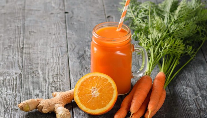 Drink Carrot Juice Mixed With Ginger, For These Amazing Health Benefits