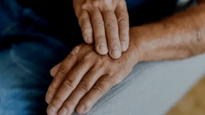 BREAKING: Don’t Suffer at Old Age, Arthritis Kills. Avoid Excessive Intake of These 10 Things