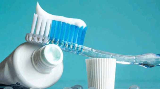 BREAKING NEWS: Toothpaste Is Not Just For Brushing Teeth, Here Are Other Amazing Uses That You Didn’t Know BREAKING NEWS: Toothpaste Is Not Just For Brushing Teeth, Here Are Other Amazing Uses That You Didn’t Know