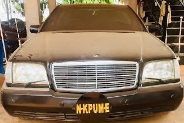 27 Years After : Check Out The Armored Mercedes S-Class Limousine Used By Sani Abacha As Official Car (DETAILS) 27 Years After : Check Out The Armored Mercedes S-Class Limousine Used By Sani Abacha As Official Car (DETAILS)