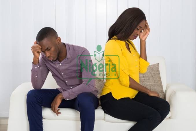 Dear Men, Avoid Women With These 5 Behaviours To Save Your Life (DETAILS) Dear Men, Avoid Women With These 5 Behaviours To Save Your Life (DETAILS)