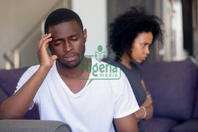 Signs Your Relationship Is Over And Beyond Repair (DETAILS)