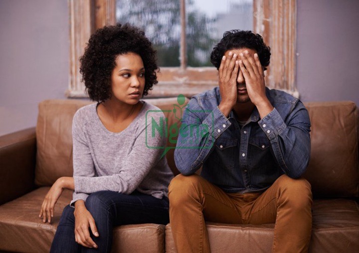 Five 5 Painful Signs That Your Partner Has Stopped Loving You