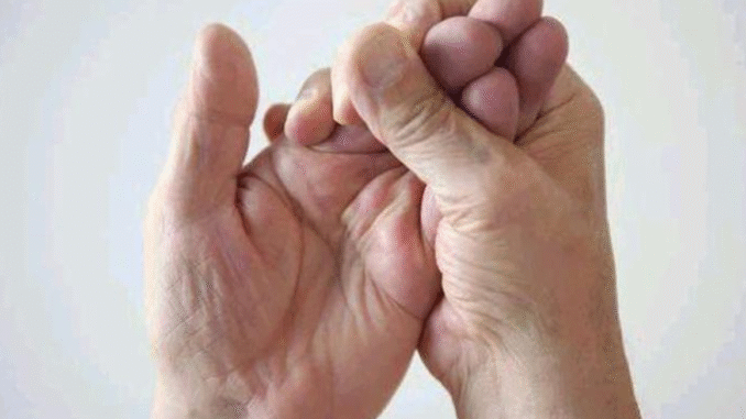 Don’t Ignore Your Hands And Legs Numbness- Here’s Is How To Treat It Without Going To Hospital Don’t Ignore Your Hands And Legs Numbness- Here’s Is How To Treat It Without Going To Hospital