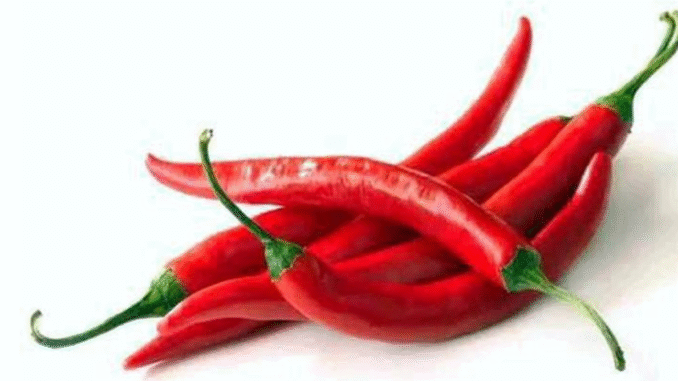 4 Things That Happen to Your Body When You Eat Too Much Chili Frequently