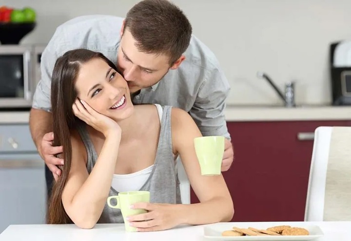 BREAKING: 20 Romantic Good Morning Messages To Send To Your Love