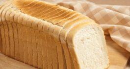 If You Want To Live Long, Reduce Bread, Beans And These 4 Dangerous Foods