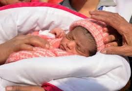 Stop bathing your babies like youre washing clothes - Nigerian doctors warn parents