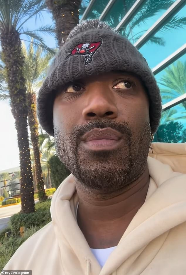 Ray J leaves fans confused as he says hes hitchhiking across the U.S., begs for food and shelter