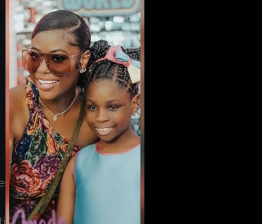 Davido's baby mama, Sophia Momodu, issues firm PSA to parents after spotting a trend in kiddies party invites